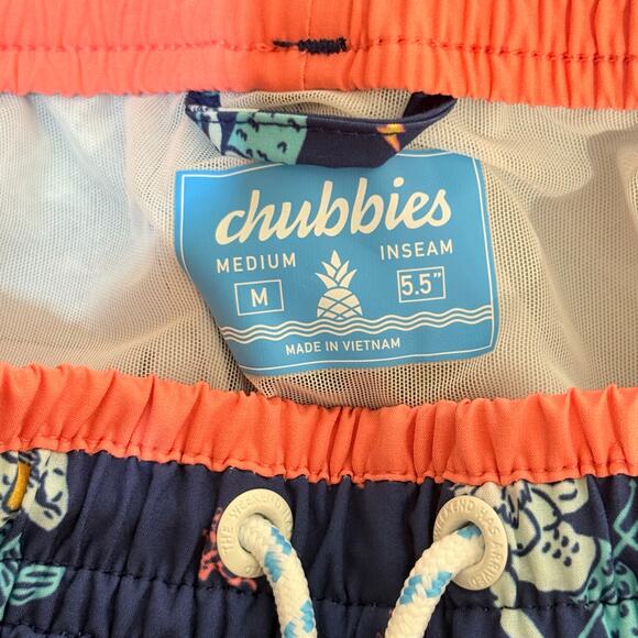 Chubbies The Triton of the Seas 5.5" Classic Swim Trunk, Men's Size M - Picture 6 of 7